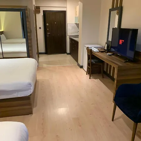 Hotel Evim *